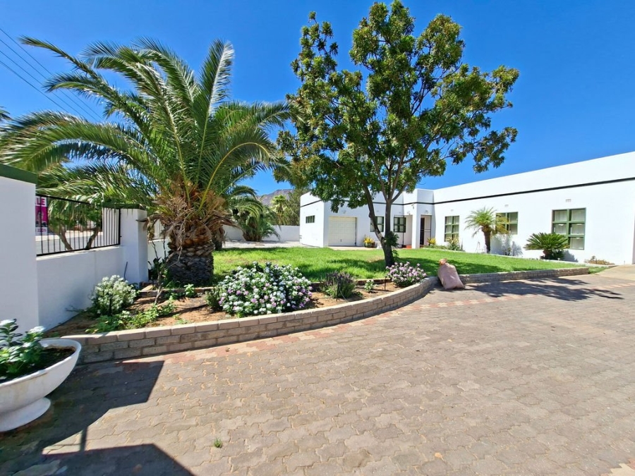 3 Bedroom Property for Sale in Klawer Western Cape